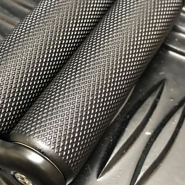 145 gram Mini Hand Roller- Textured Black in black carry case
