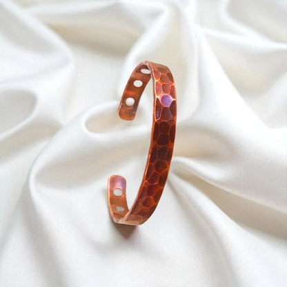 Dark Hammered - Unisex Design - Premium Copper Magnetic Bracelet