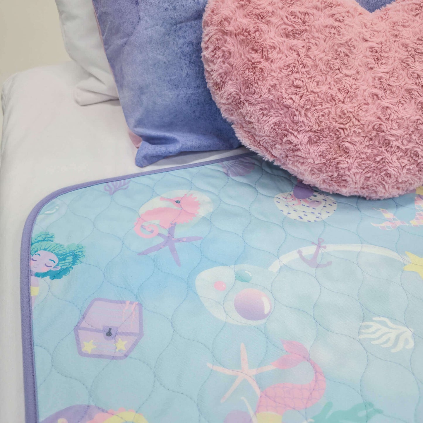 Conni Kids Reusable Bed Pad - Mermaid Print