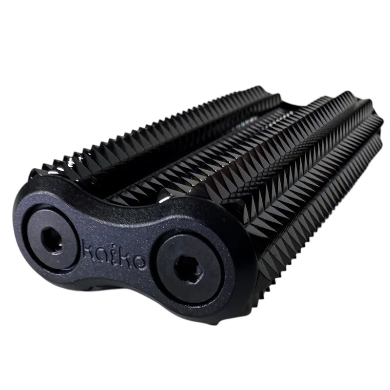 Spikey Hand Roller – Black 285g High-load Safe Ouch